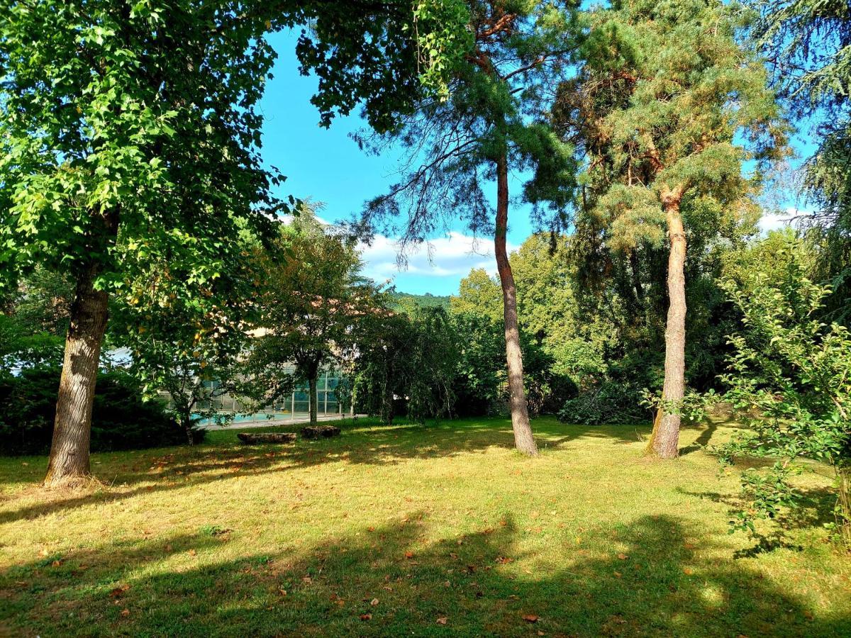 Domaine La Buissiere Duravel "Le Gite" Avec Piscine Couverte Privative 외부 사진